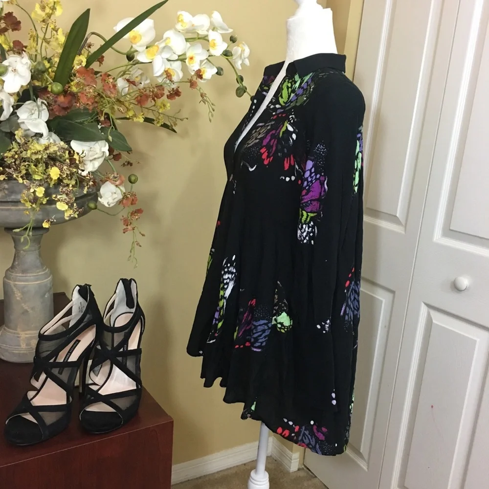 FREE PEOPLE FIELD OF BUTTERFLIES FLORAL LONG SLEEVE TOP XS NWT Boho Y2K Festival